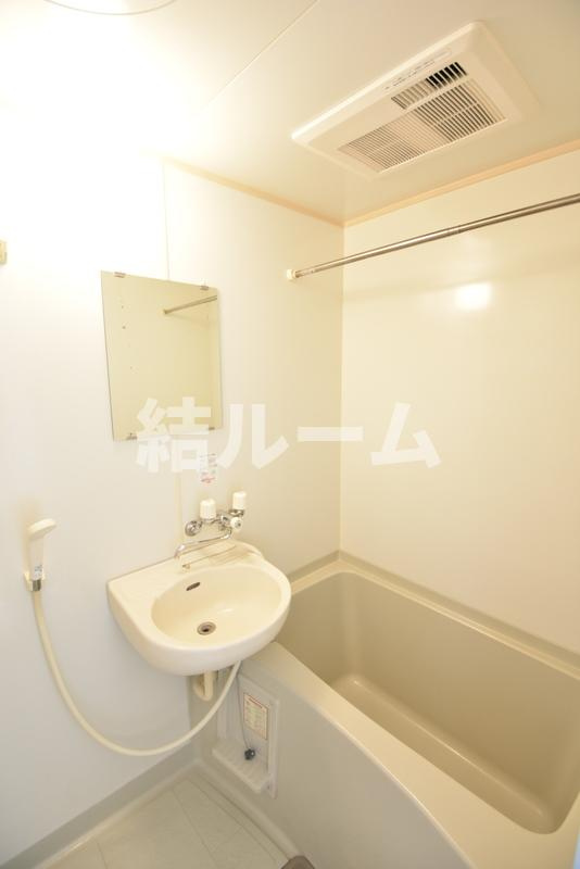 板橋区小茂根１丁目のアパートの浴室