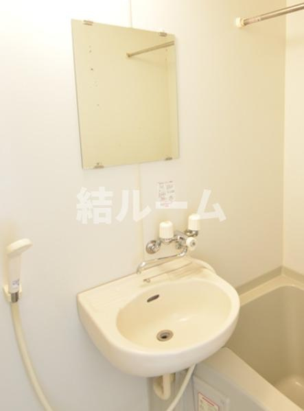 板橋区小茂根１丁目のアパートの洗面所