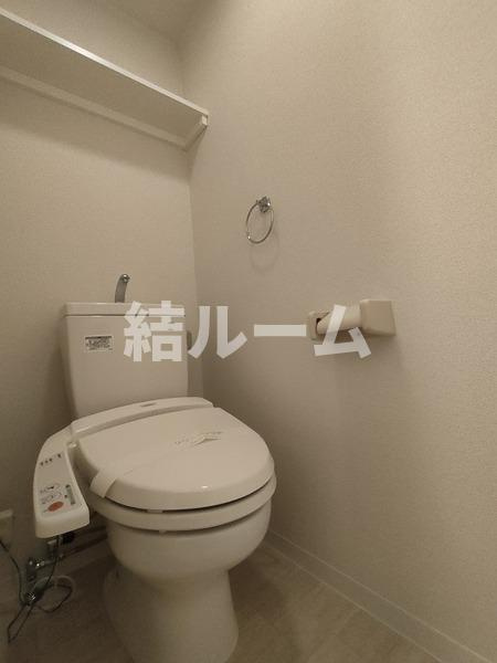 豊島区長崎２丁目の賃貸マンションのトイレ