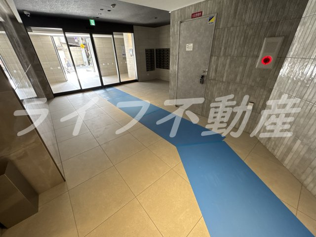 アドバンス大阪メルディアのロビー|毎日通るロビーはこのようになっています