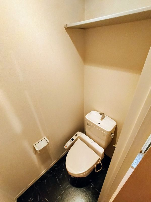 サンノールのトイレ|別部屋参照写真