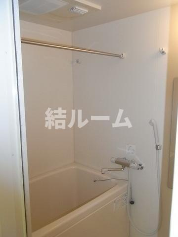 北区中里３丁目の賃貸マンションの浴室