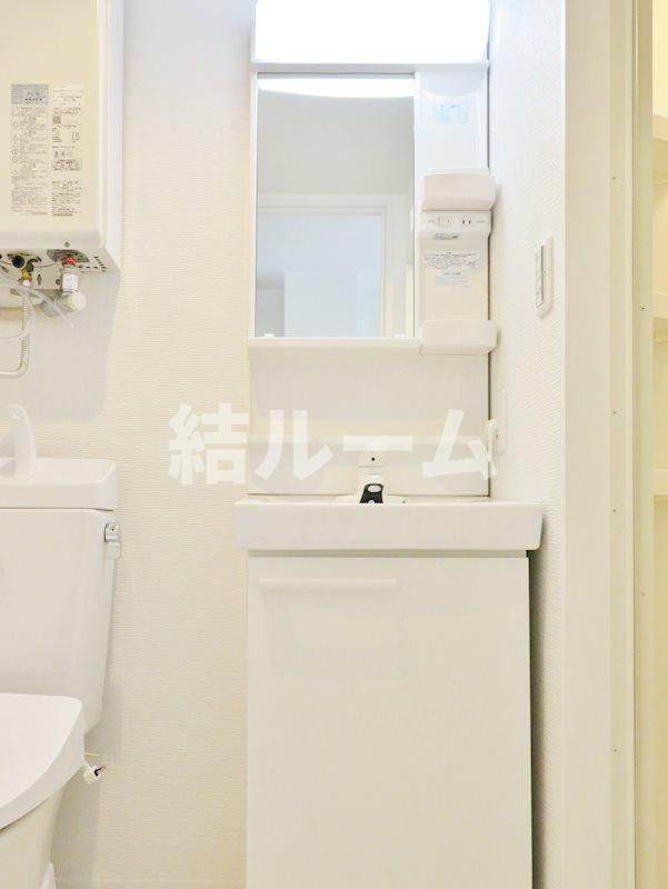 豊島区要町３丁目の賃貸マンションの独立洗面台