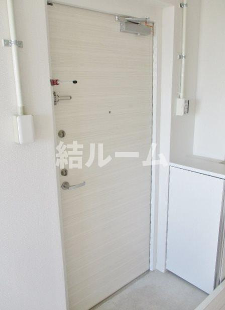 豊島区要町３丁目の賃貸マンションの玄関