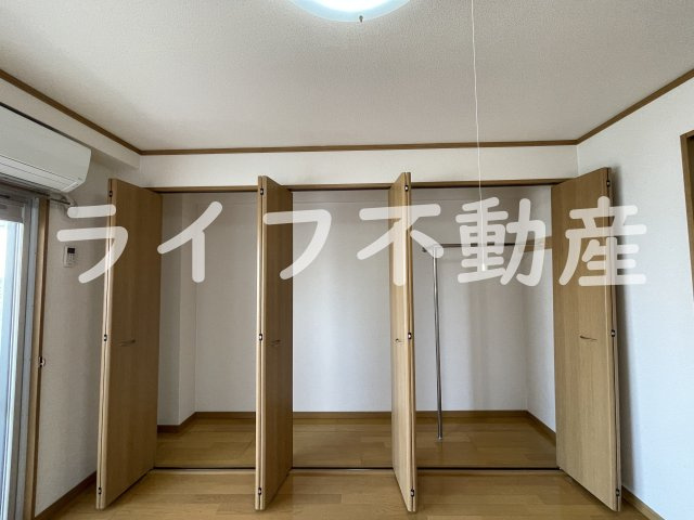 新深江池田マンションの収納|たっぷりとした収納スペースです