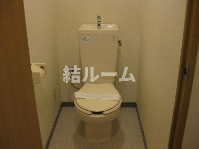 板橋区板橋１丁目の賃貸マンションのトイレ|別号室参考写真