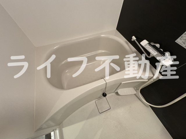 ミワパラディ荒本西の浴室|ゆったり過ごせるお風呂です