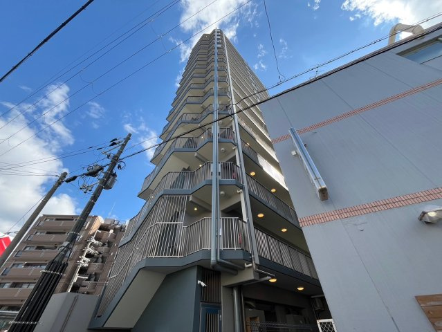 エステムコート大阪グラビティの外観