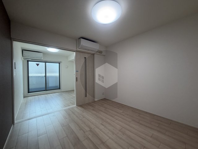 フジパレス東花園駅北1番館の居間・リビング