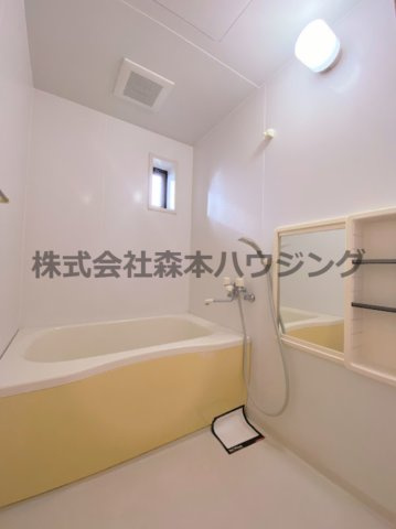 【浴室】 | 　シャーメゾン岡山B棟 | きれいなお風呂です