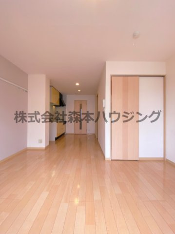 【洋室】 | 　シャーメゾン岡山B棟 | 使いやすい洋室です
