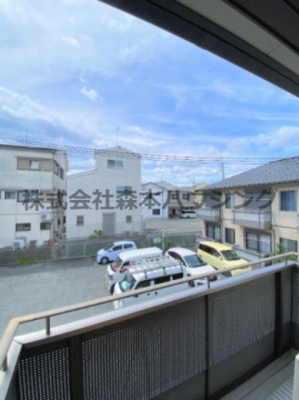 【展望】 | 　シャーメゾン岡山B棟 | 室内からの眺望です