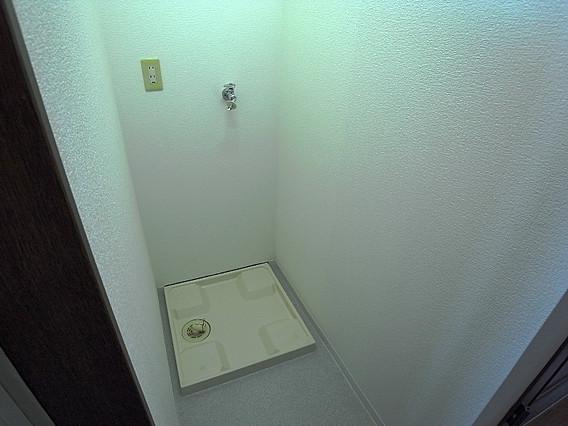 神戸市東灘区住吉宮町１丁目の賃貸マンションの洗面所