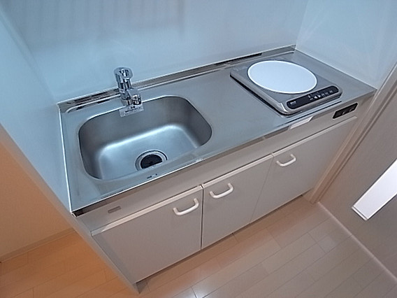神戸市中央区元町通６丁目の賃貸マンションのキッチン