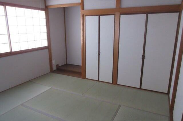 芦屋市竹園町の一戸建ての居間・リビング
