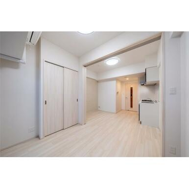 神戸市中央区日暮通１丁目の賃貸マンションの居間・リビング