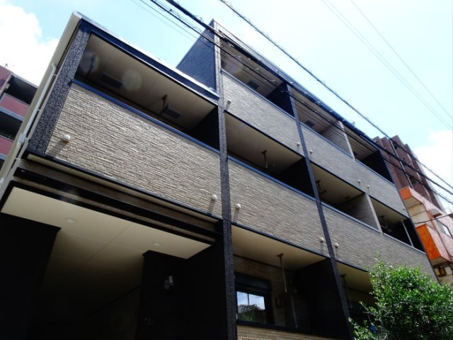 マイユクールの外観
