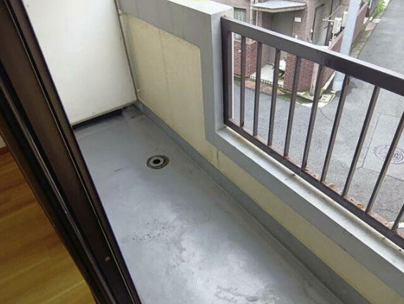 宮沢ハイツのバルコニー