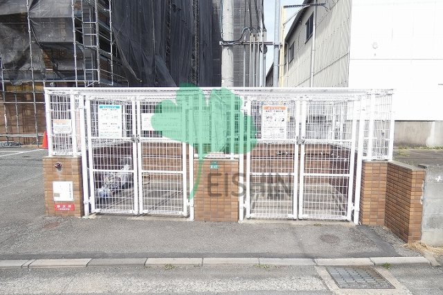 ラフォレルアンテンヌのその他