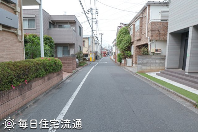 【周辺】 | シェヴー