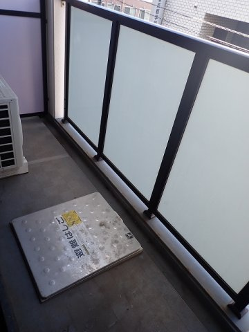 S-RESIDENCE駒込六義園のバルコニー
