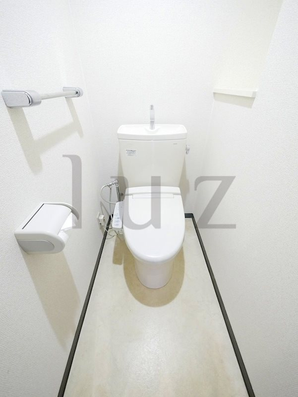川崎市川崎区宮前町の賃貸マンションのトイレ|清潔感のあるトイレです！