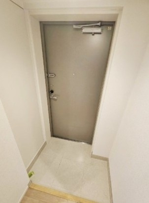 Ｌｕｎａ　Ａｚｕｌ（ルナアズール）の玄関|別部屋参考写真、現況優先になります。