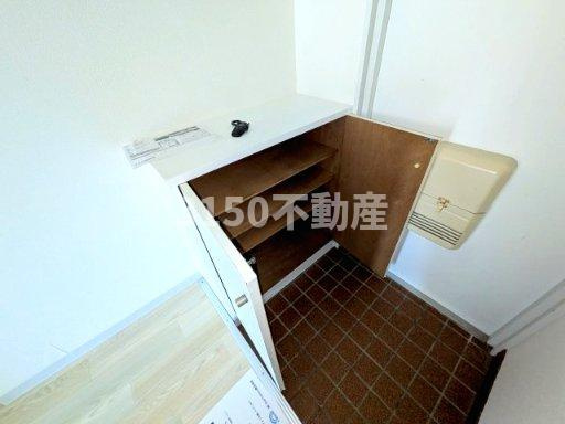 ロイヤルハイツ柳津の収納