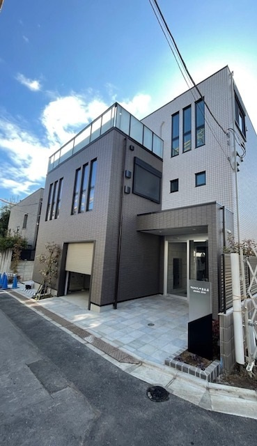パナソニックホームズ施工◆設備充実の築浅マンション◆