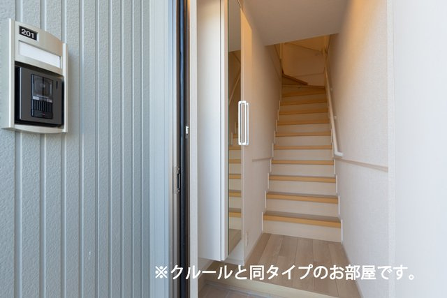 フロレゾンＢの玄関