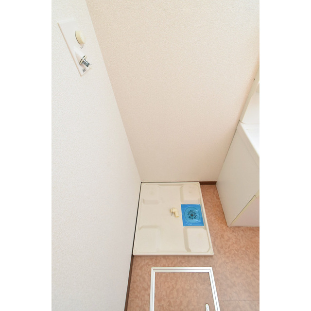 Gramercy Shirakawa Koen