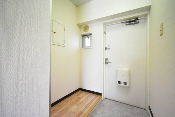 ビレッジハウス山崎2号棟の玄関|ビレッジハウスの同一物件・同一タイプの間取りの写真です