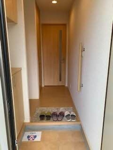 サンプレジールの玄関