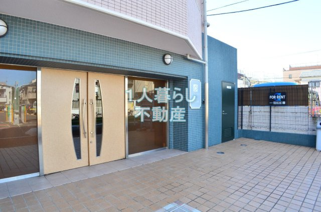 【エントランス】