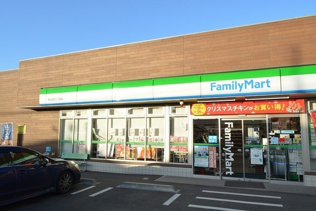プラシードⅢの周辺|ファミリーマートまで650m