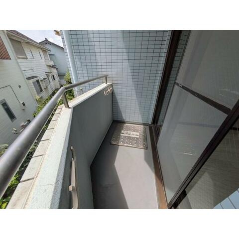 【バルコニー】