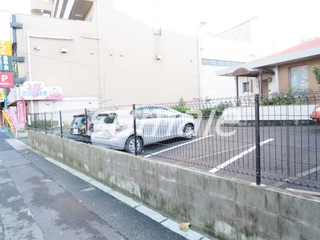 フォーシーズン西が丘のその他|近隣駐車場
