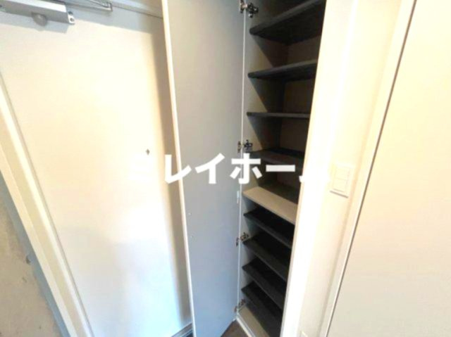 ルーデンス大鳥居Ⅱの玄関