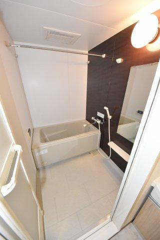 クローバービュー上本町の浴室