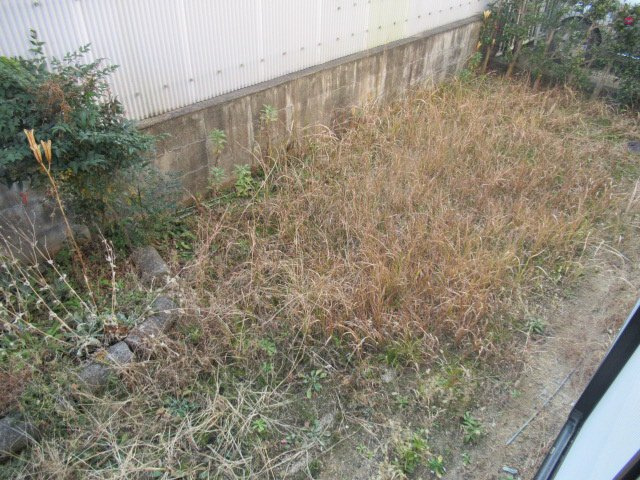 青山貸家Bのバルコニー
