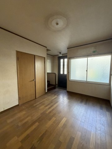 戸建て(須磨区戎町5-3-3)の居間・リビング