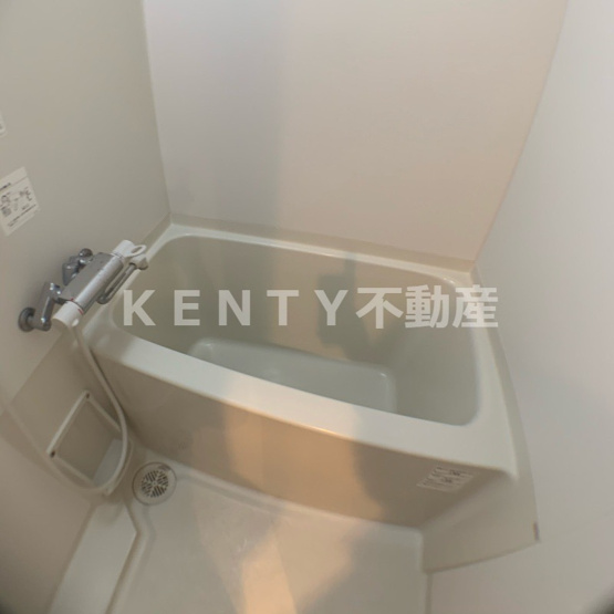 【浴室】 | クレイシア西蒲田 | コンパクトで使いやすいお風呂です