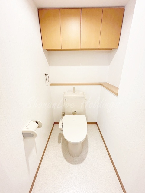 藤沢市鵠沼花沢町の賃貸マンションのトイレ