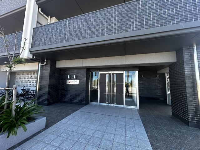 レーヴグランディ東浜Sea＆Parkのエントランス