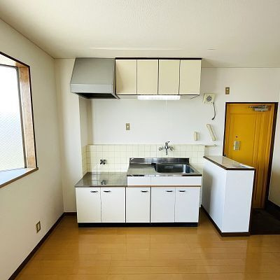 レジデンス帯山の玄関