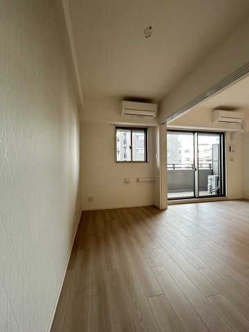 スプランディッド難波Ⅶの居間・リビング