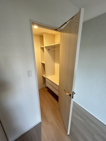 スプランディッド難波Ⅶの収納