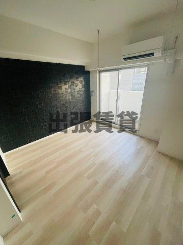仲介手数料0！！RESIDENCIA御器所の居間・リビング