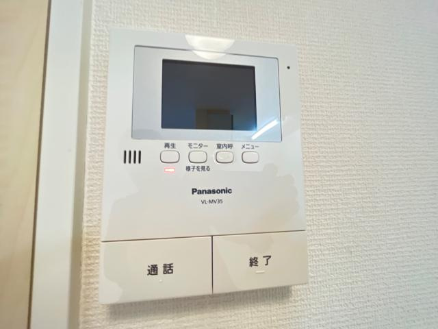 サンローズの内装|カメラ付インターホン