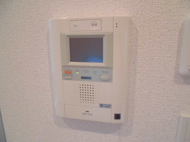 ドゥーエ横濱桜木町のセキュリティ|モニタ付きインターホンで安心♪